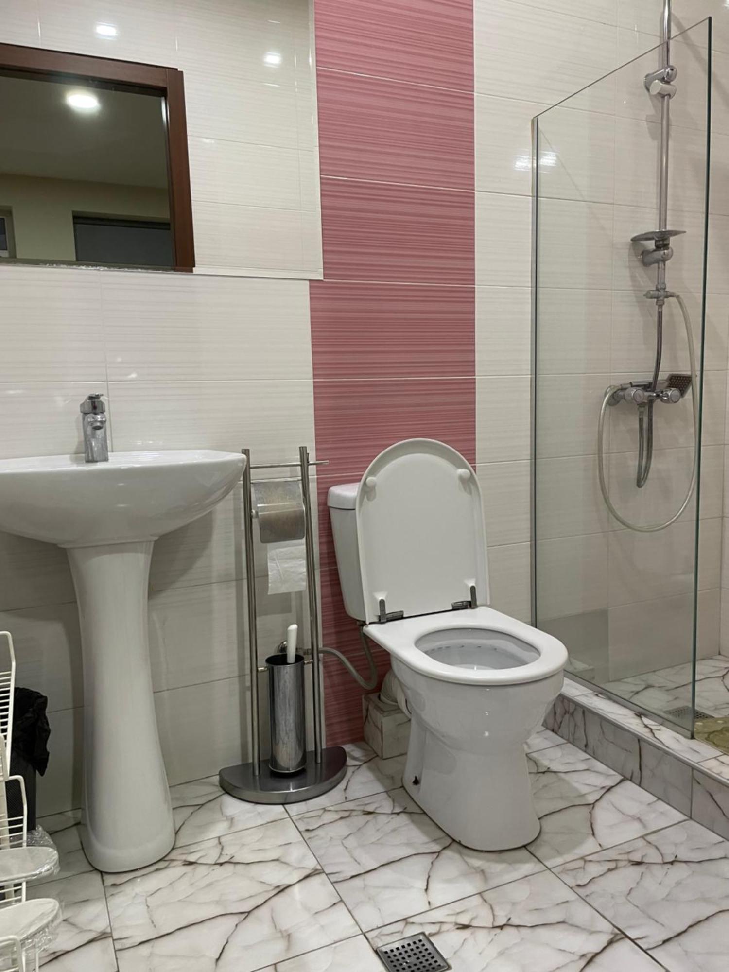 New Hotel Tbilisi Luaran gambar